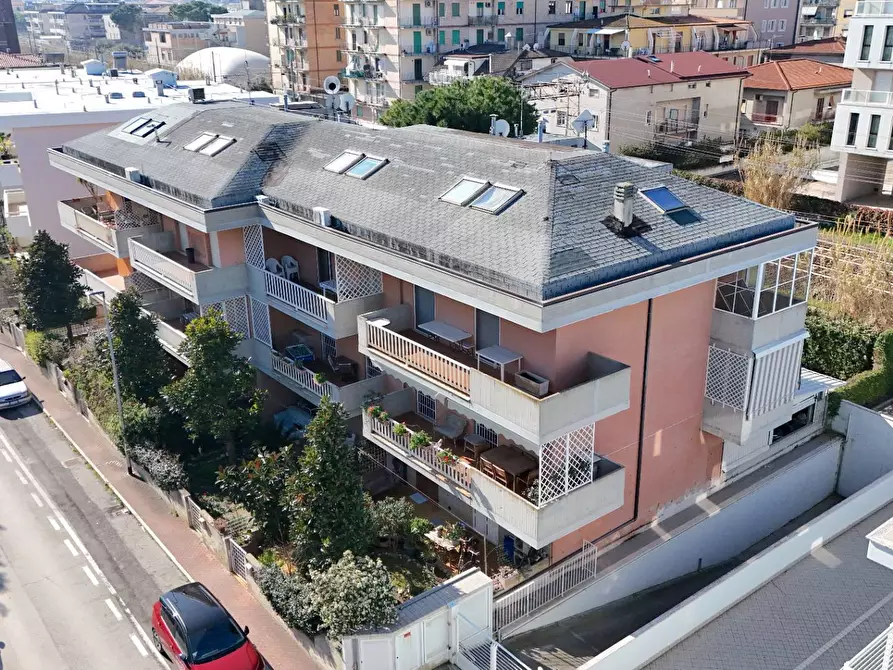 Immagine 2 di Appartamento in vendita  in Via Ponza 106 a Grottammare
