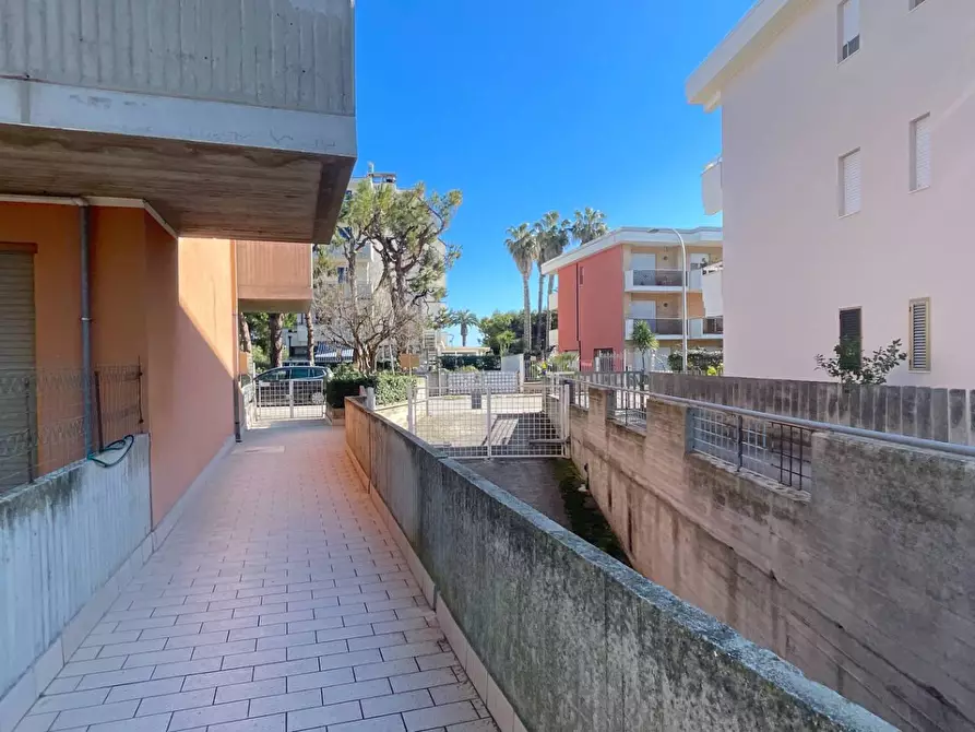 Immagine 33 di Appartamento in vendita  in Via Ponza 106 a Grottammare