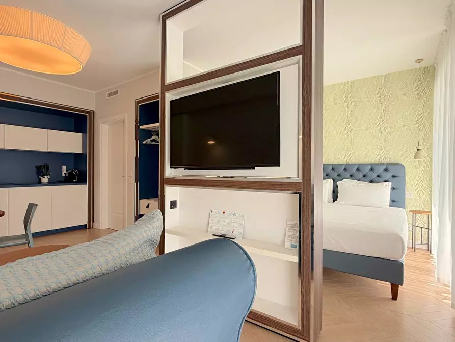 Immagine 5 di Appartamento in vendita  in Viale Marconi 46 a San Benedetto Del Tronto