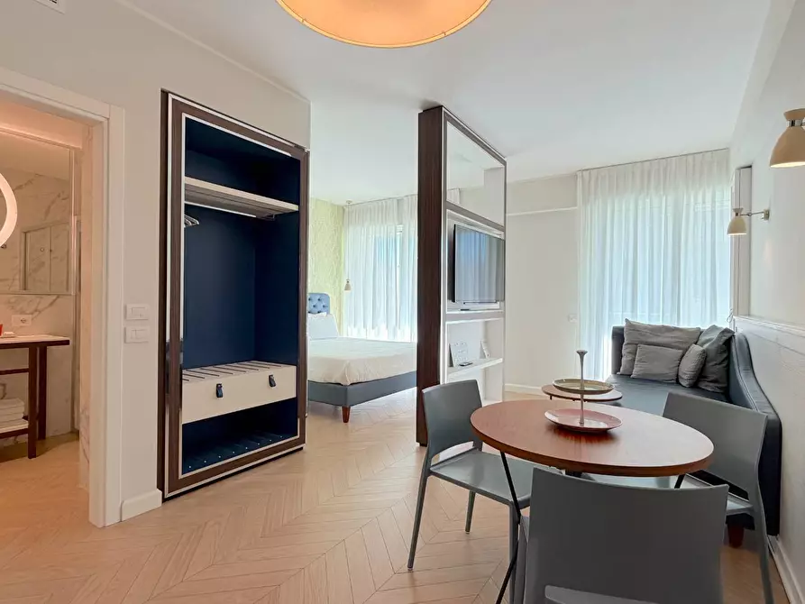 Immagine 37 di Appartamento in vendita  in Viale Marconi 46 a San Benedetto Del Tronto