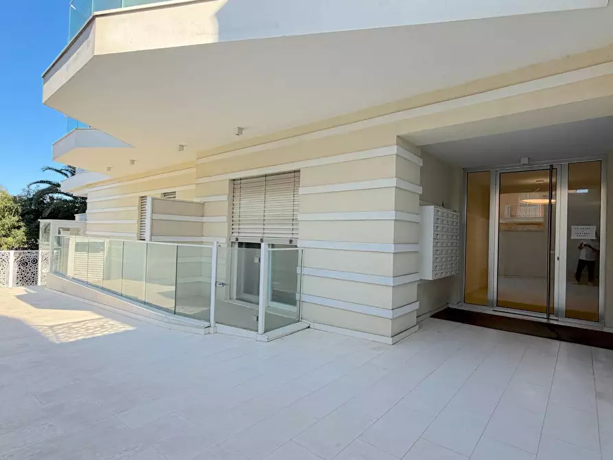 Immagine 30 di Appartamento in vendita  in Viale Marconi 46 a San Benedetto Del Tronto