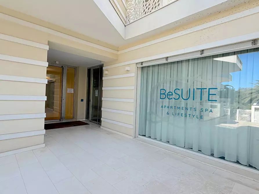 Immagine 39 di Appartamento in vendita  in Viale Marconi 46 a San Benedetto Del Tronto