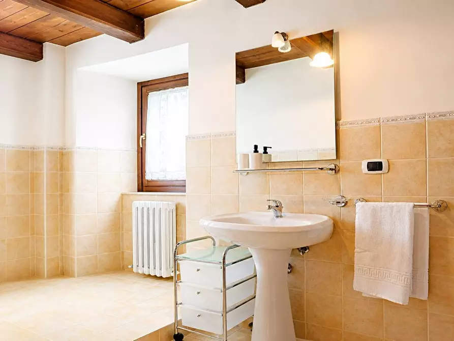 Immagine 21 di Rustico / casale in vendita  in contrada Castellarso Ete a Belmonte Piceno