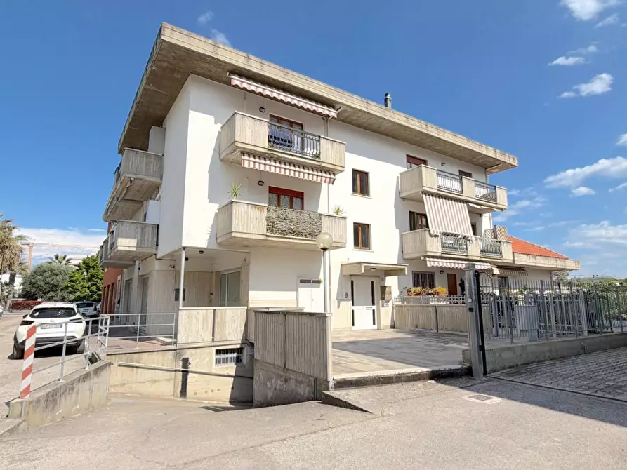 Immagine 1 di Appartamento in vendita  in Via Monte Cristallo 8 a San Benedetto Del Tronto