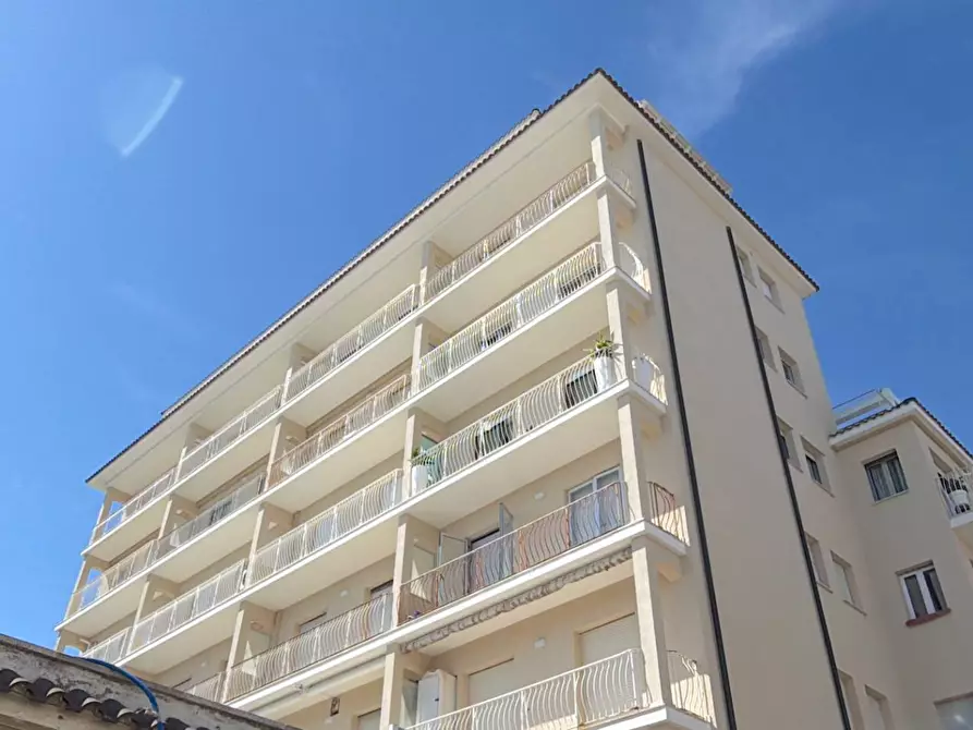 Immagine 20 di Appartamento in vendita  in via Gaetano Donizetti 1 a San Benedetto Del Tronto