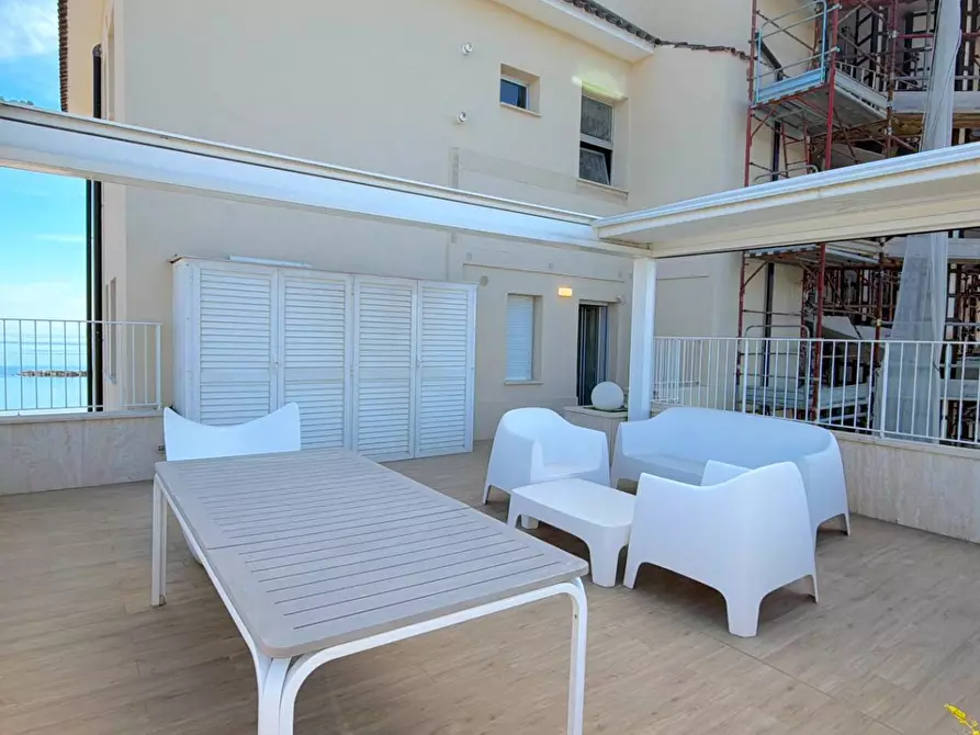 Immagine 27 di Appartamento in vendita  in via Gaetano Donizetti 1 a San Benedetto Del Tronto