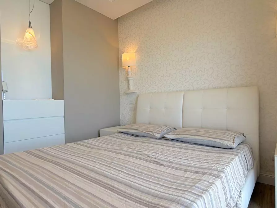 Immagine 14 di Appartamento in vendita  in via Gaetano Donizetti 1 a San Benedetto Del Tronto