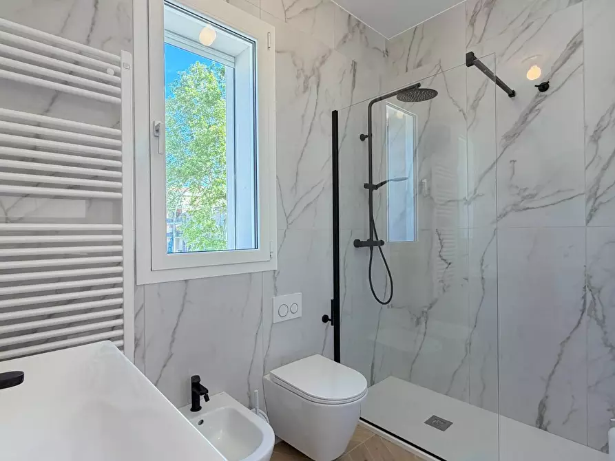 Immagine 9 di Appartamento in vendita  in Via Giovanni Prati 2 a San Benedetto Del Tronto