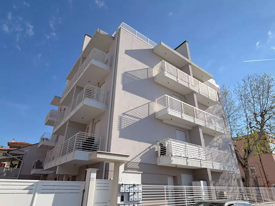 Immagine 25 di Appartamento in vendita  in Via Giovanni Prati 2 a San Benedetto Del Tronto