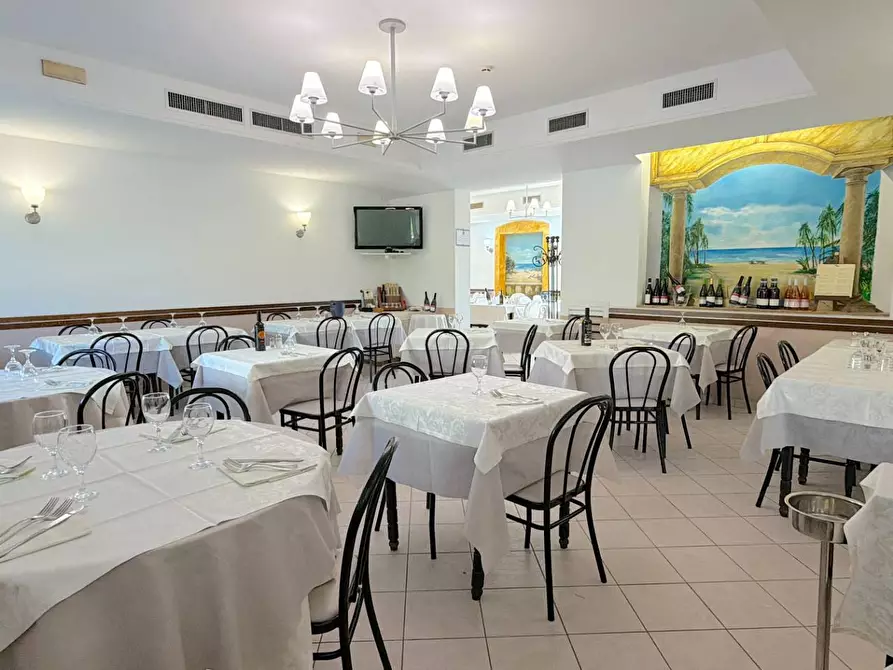 Immagine 4 di Albergo/B&B/Residence in vendita  in Contrada Montecantino 59 a Massignano