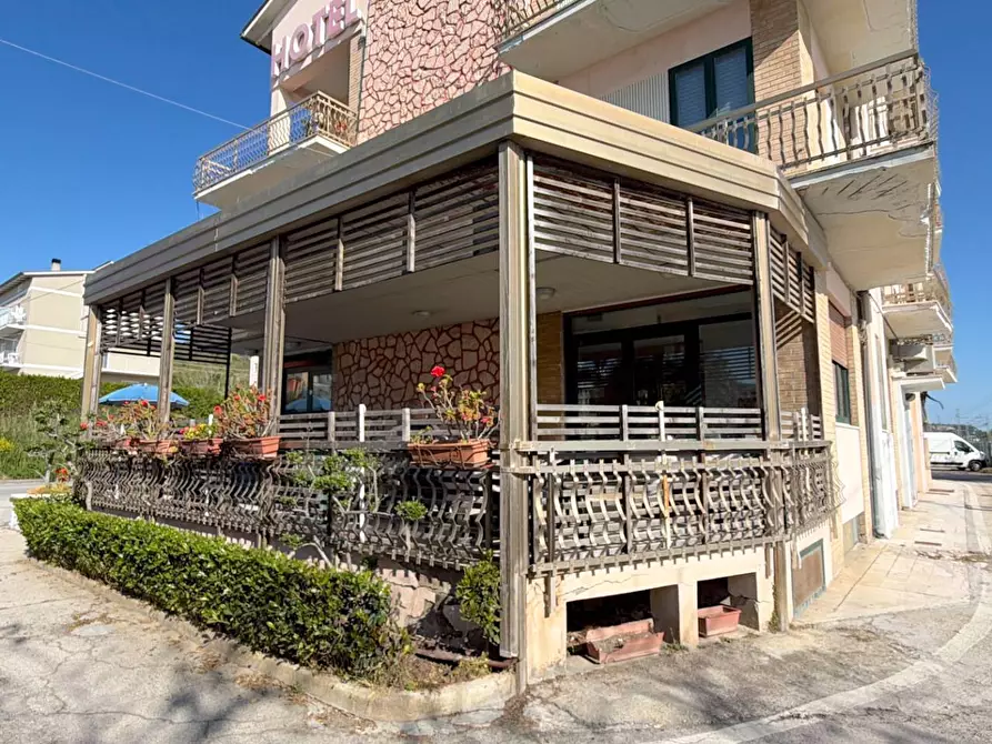 Immagine 8 di Albergo/B&B/Residence in vendita  in Contrada Montecantino 59 a Massignano