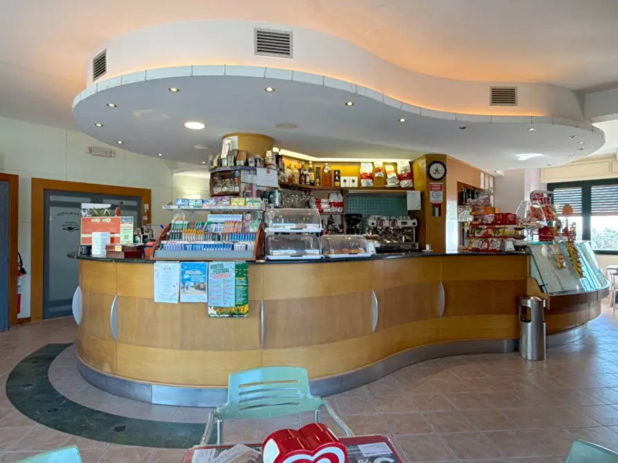 Immagine 9 di Albergo/B&B/Residence in vendita  in Contrada Montecantino 59 a Massignano