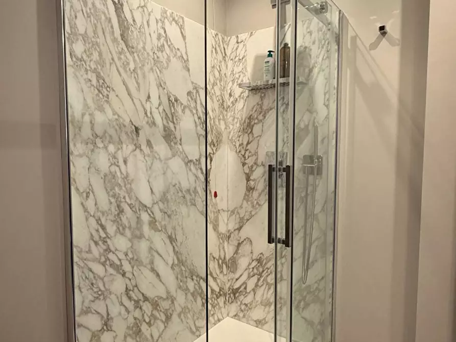 Immagine 27 di Appartamento in vendita  in Via Francesco Cilea 143 a Grottammare