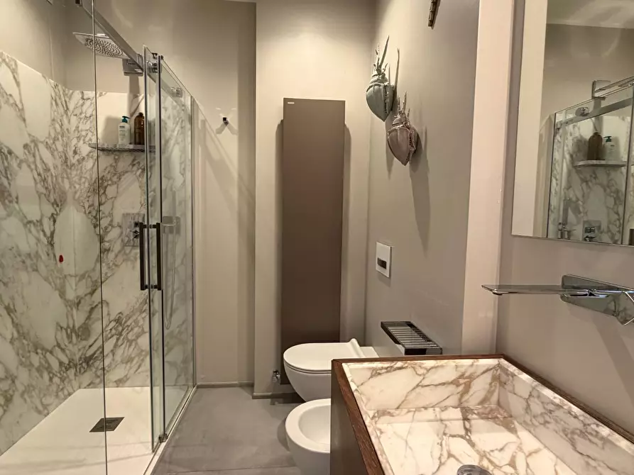 Immagine 29 di Appartamento in vendita  in Via Francesco Cilea 143 a Grottammare