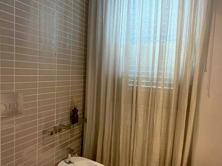 Immagine 50 di Appartamento in vendita  in Via Francesco Cilea 143 a Grottammare
