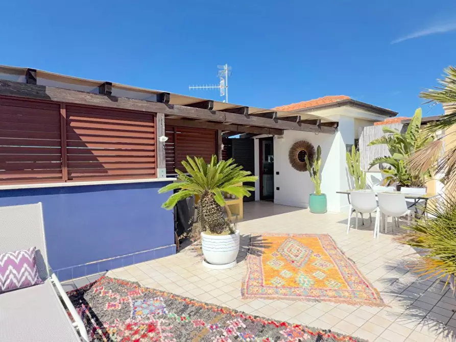 Immagine 53 di Appartamento in vendita  in Via Francesco Cilea 143 a Grottammare