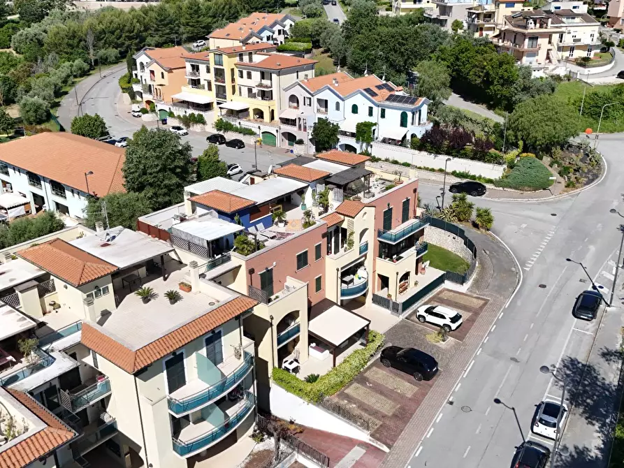 Immagine 74 di Appartamento in vendita  in Via Francesco Cilea 143 a Grottammare