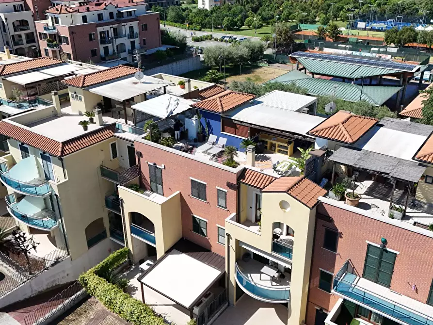 Immagine 14 di Appartamento in vendita  in Via Francesco Cilea 143 a Grottammare