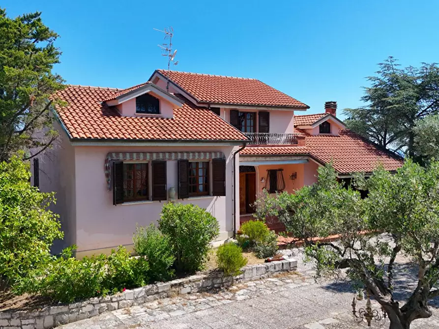 Immagine 41 di Villa in vendita  in Contrada Colle Sant'Angelo 18 a Monteprandone