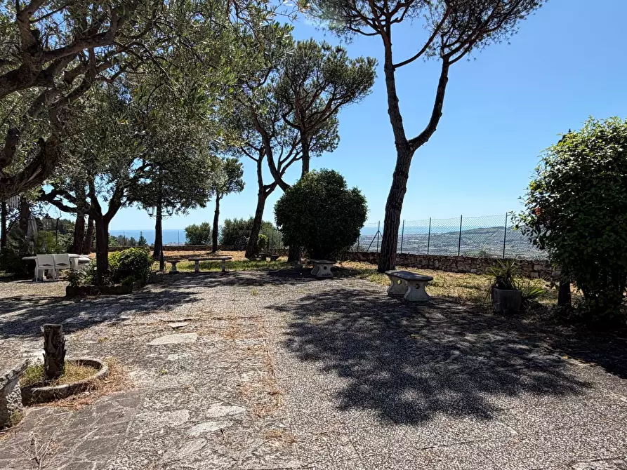 Immagine 47 di Villa in vendita  in Contrada Colle Sant'Angelo 18 a Monteprandone
