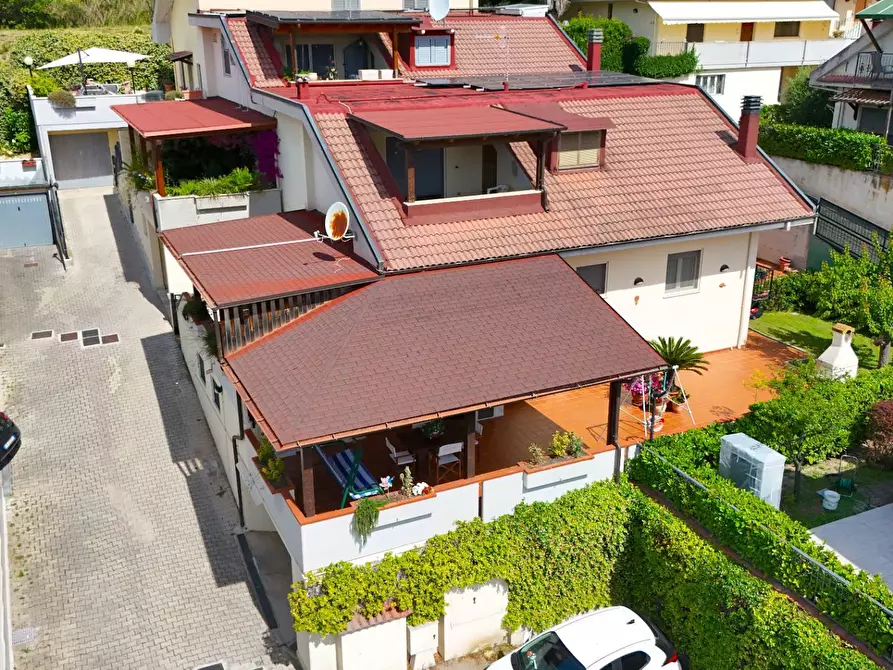 Immagine 4 di Villetta a schiera in vendita  in Via dei Giacinti 23 a Ascoli Piceno