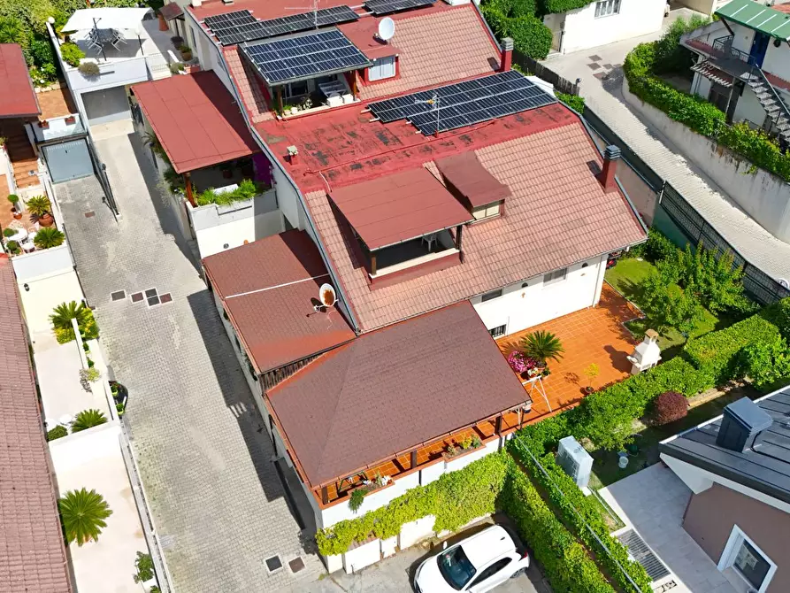 Immagine 29 di Villetta a schiera in vendita  in Via dei Giacinti 23 a Ascoli Piceno