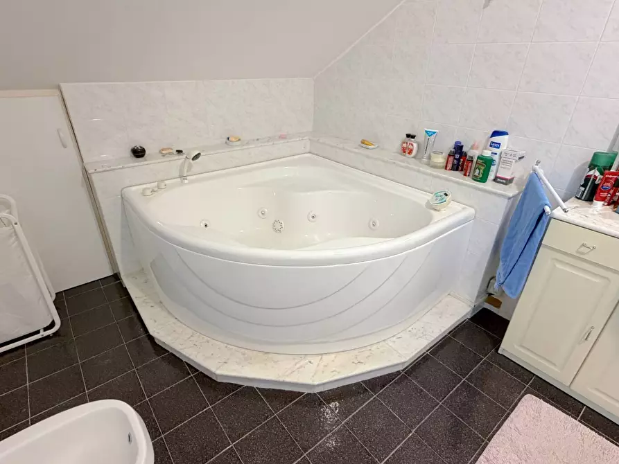 Immagine 21 di Villetta a schiera in vendita  in Via dei Giacinti 23 a Ascoli Piceno