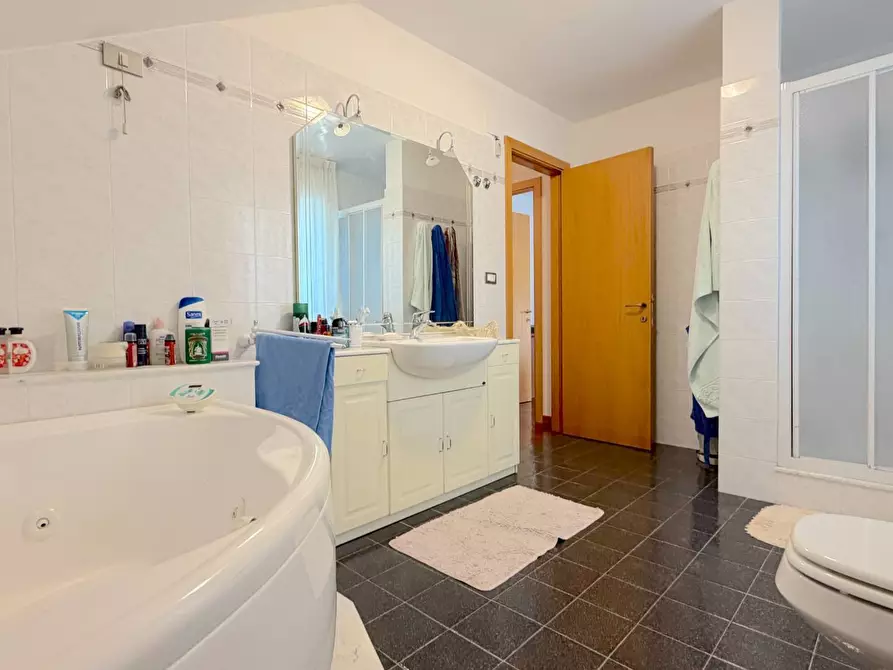 Immagine 20 di Villetta a schiera in vendita  in Via dei Giacinti 23 a Ascoli Piceno