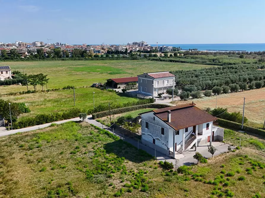 Immagine 35 di Casa indipendente in vendita  in Contrada Sentina 6 a San Benedetto Del Tronto