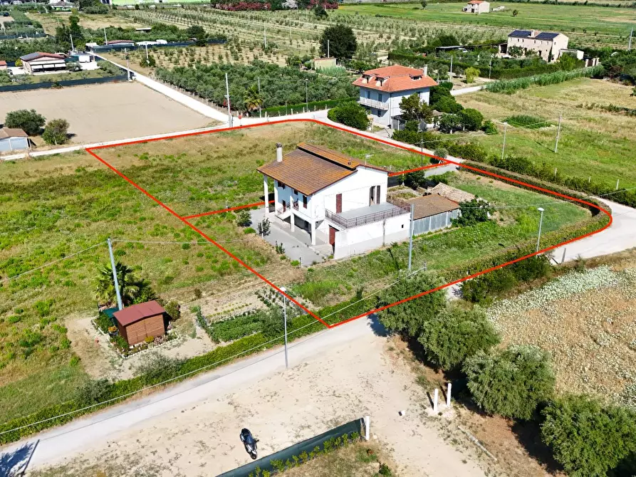 Immagine 36 di Casa indipendente in vendita  in Contrada Sentina 6 a San Benedetto Del Tronto