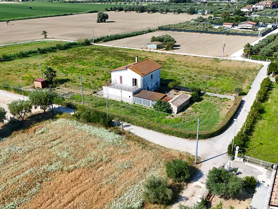 Immagine 37 di Casa indipendente in vendita  in Contrada Sentina 6 a San Benedetto Del Tronto