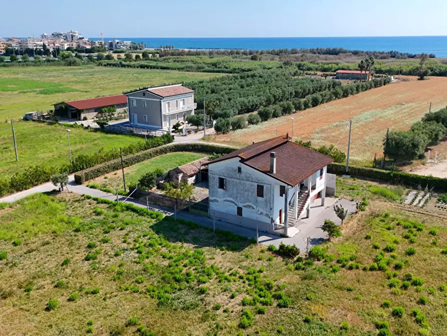 Immagine 55 di Casa indipendente in vendita  in Contrada Sentina 6 a San Benedetto Del Tronto
