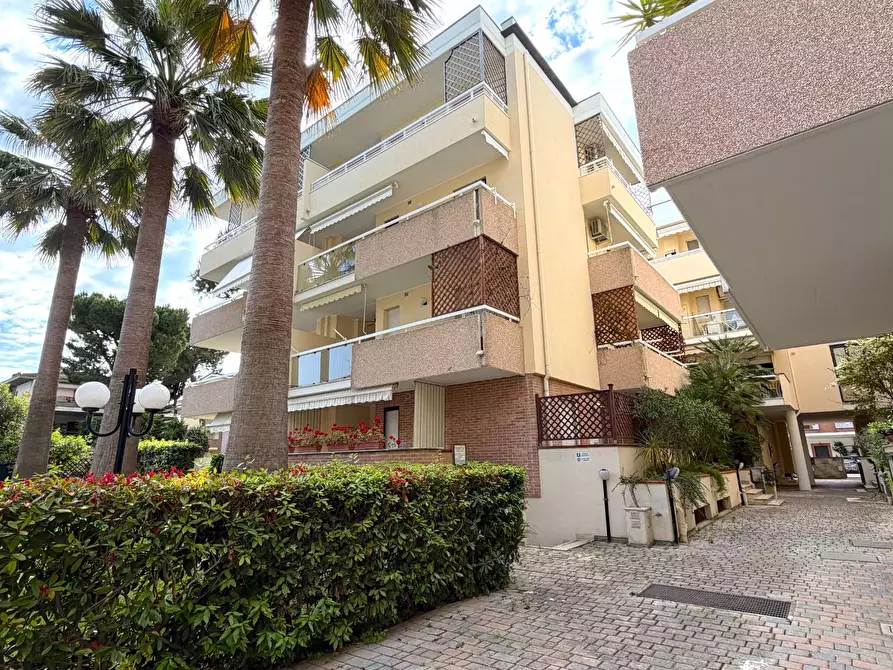Immagine 5 di Appartamento in vendita  in Via Amerigo Vespucci 8 a Tortoreto
