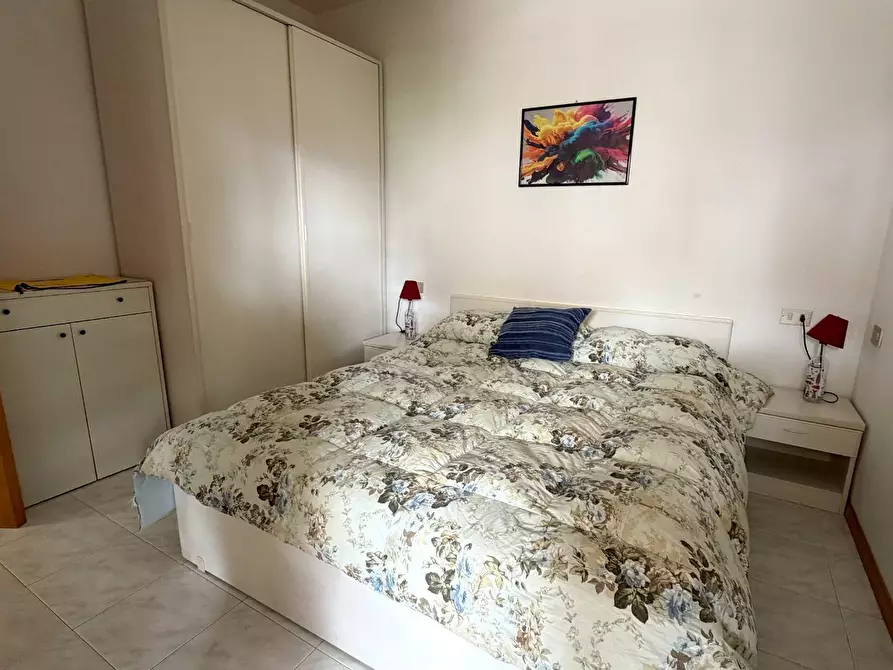 Immagine 12 di Appartamento in vendita  in Via Amerigo Vespucci 8 a Tortoreto
