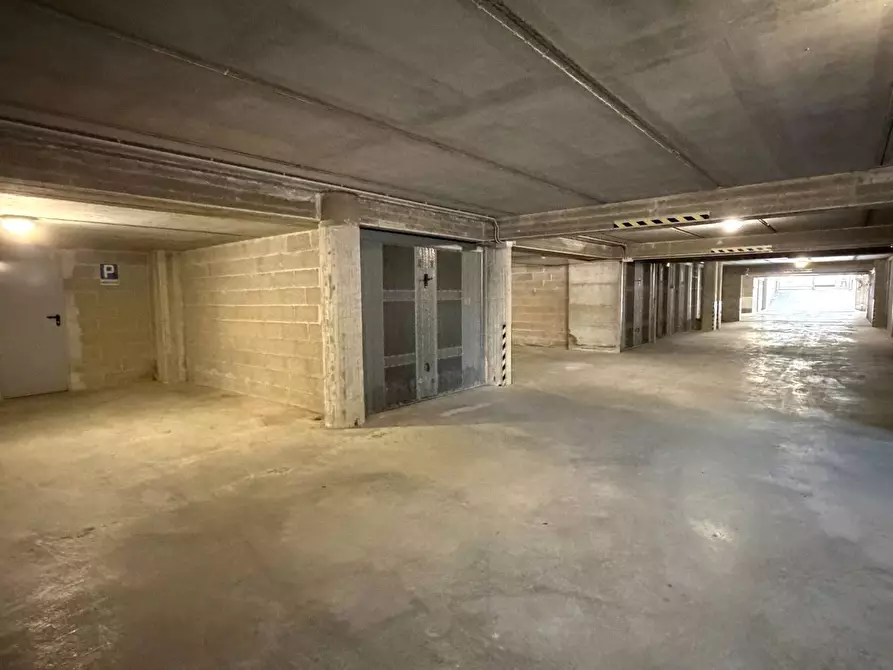 Immagine 27 di Appartamento in vendita  in Via Amerigo Vespucci 8 a Tortoreto