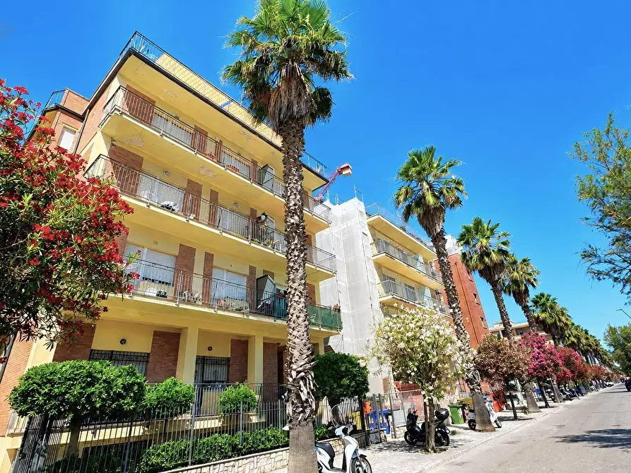 Immagine 1 di Appartamento in vendita  in Viale Rinascimento snc a San Benedetto Del Tronto