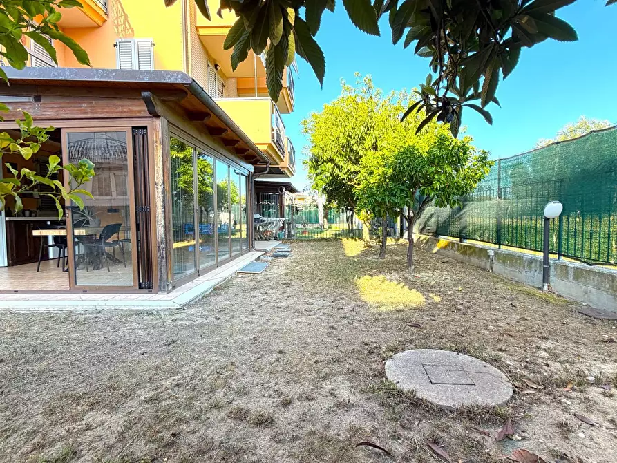 Immagine 29 di Appartamento in vendita  in Via Lombardia 6 a Grottammare