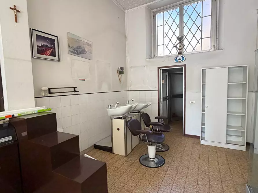 Immagine 7 di Locale commerciale in affitto  in Via Gino Moretti 35 a San Benedetto Del Tronto