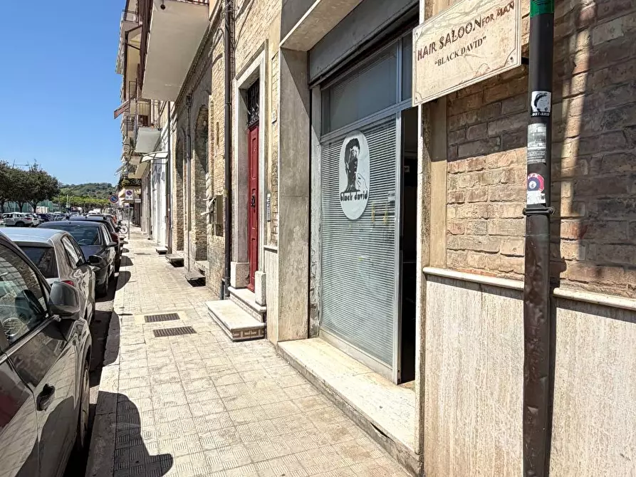 Immagine 2 di Locale commerciale in affitto  in Via Gino Moretti 35 a San Benedetto Del Tronto