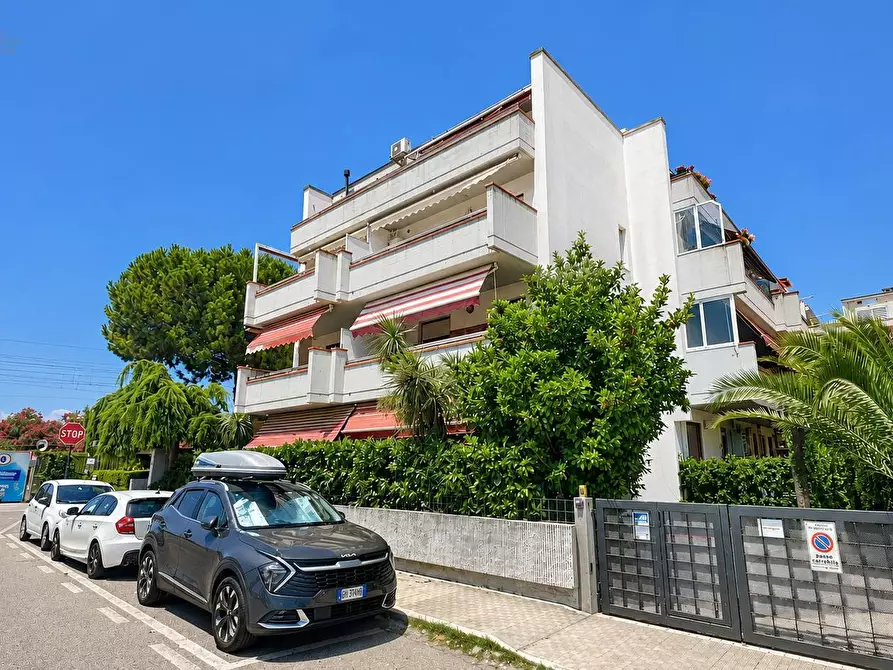Immagine 16 di Appartamento in vendita  in Via Matilde Serao 10a a San Benedetto Del Tronto