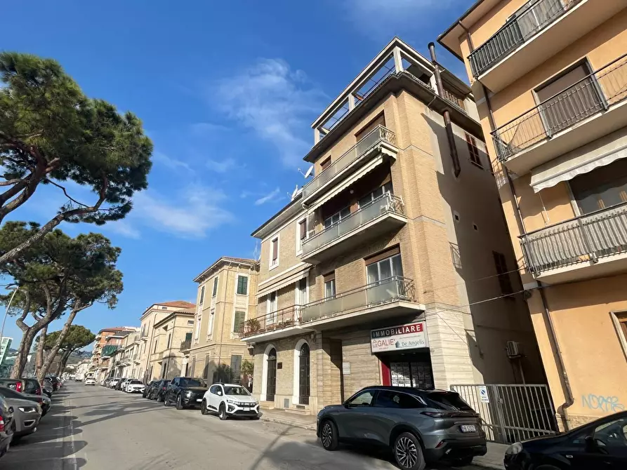 Immagine 13 di Appartamento in vendita  in Via Gino Moretti 65 a San Benedetto Del Tronto