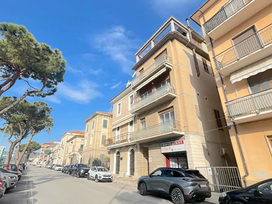 Immagine 47 di Appartamento in vendita  in Via Gino Moretti 65 a San Benedetto Del Tronto