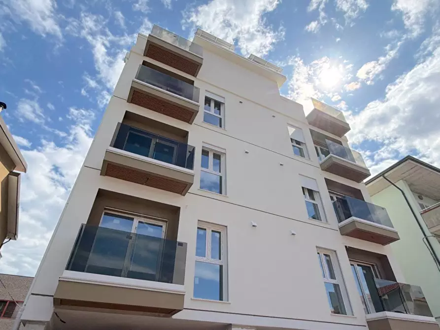 Immagine 2 di Appartamento in vendita  in Via Verbania 12 a San Benedetto Del Tronto