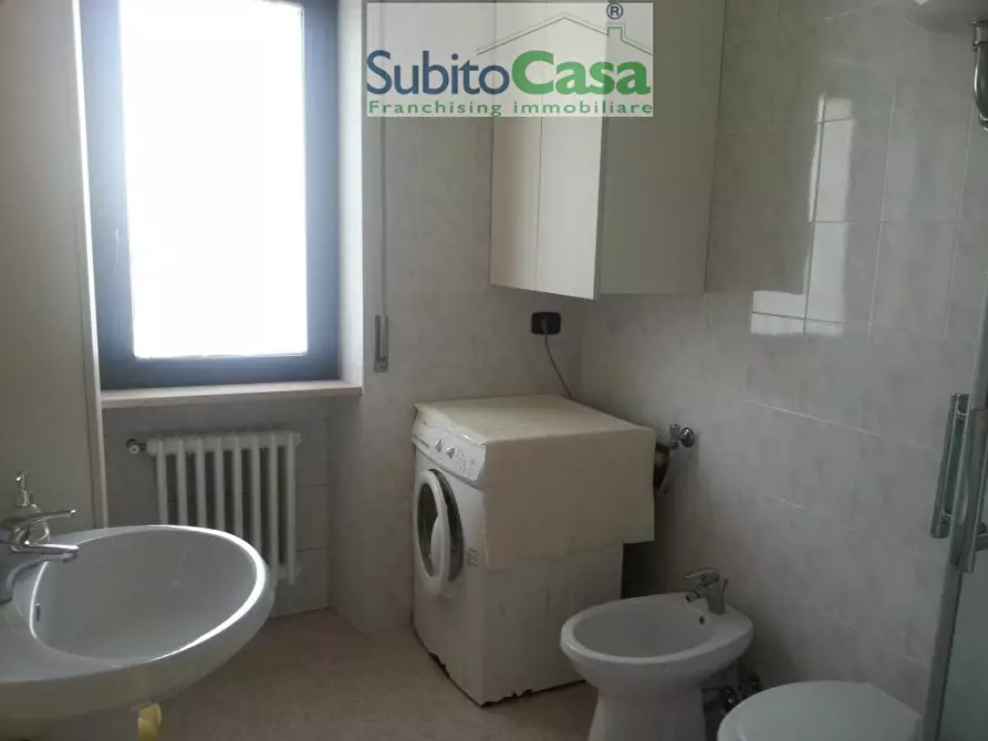 Immagine 12 di Appartamento in affitto  in Via Monte Grappa a Chieti