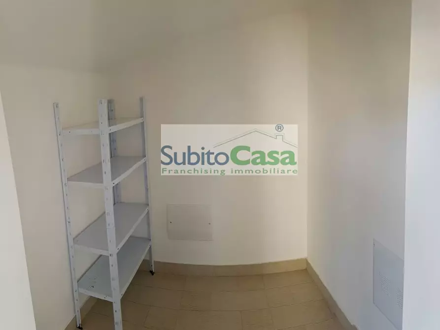 Immagine 21 di Appartamento in affitto  in Via Paolo Tosti 9 a Chieti