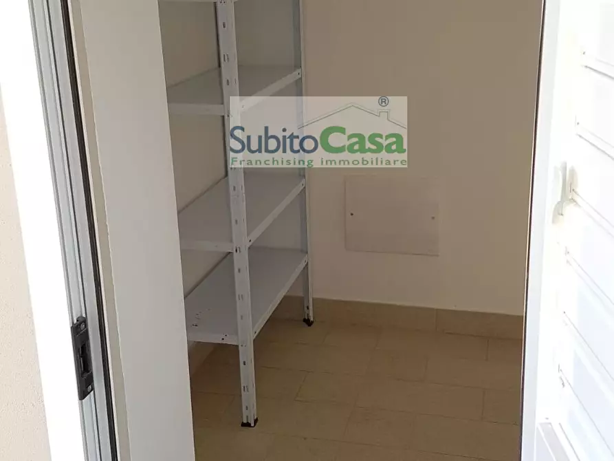 Immagine 22 di Appartamento in affitto  in Via Paolo Tosti 9 a Chieti