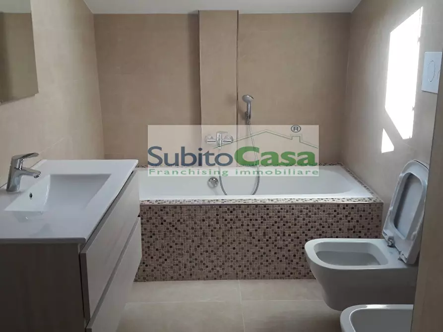 Immagine 8 di Appartamento in affitto  in Via Paolo Tosti 9 a Chieti
