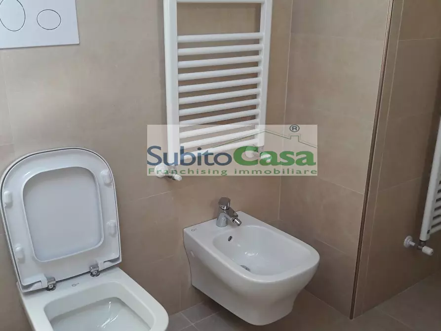 Immagine 9 di Appartamento in affitto  in Via Paolo Tosti 9 a Chieti