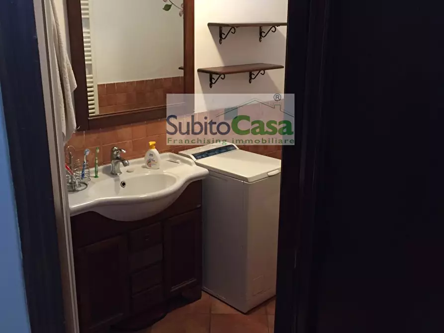 Immagine 26 di Appartamento in affitto  in Via Ciro Menotti 10 a Pescara