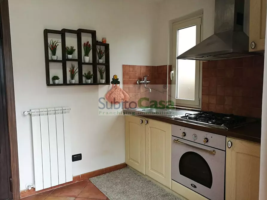 Immagine 3 di Appartamento in affitto  in Via Ciro Menotti 10 a Pescara